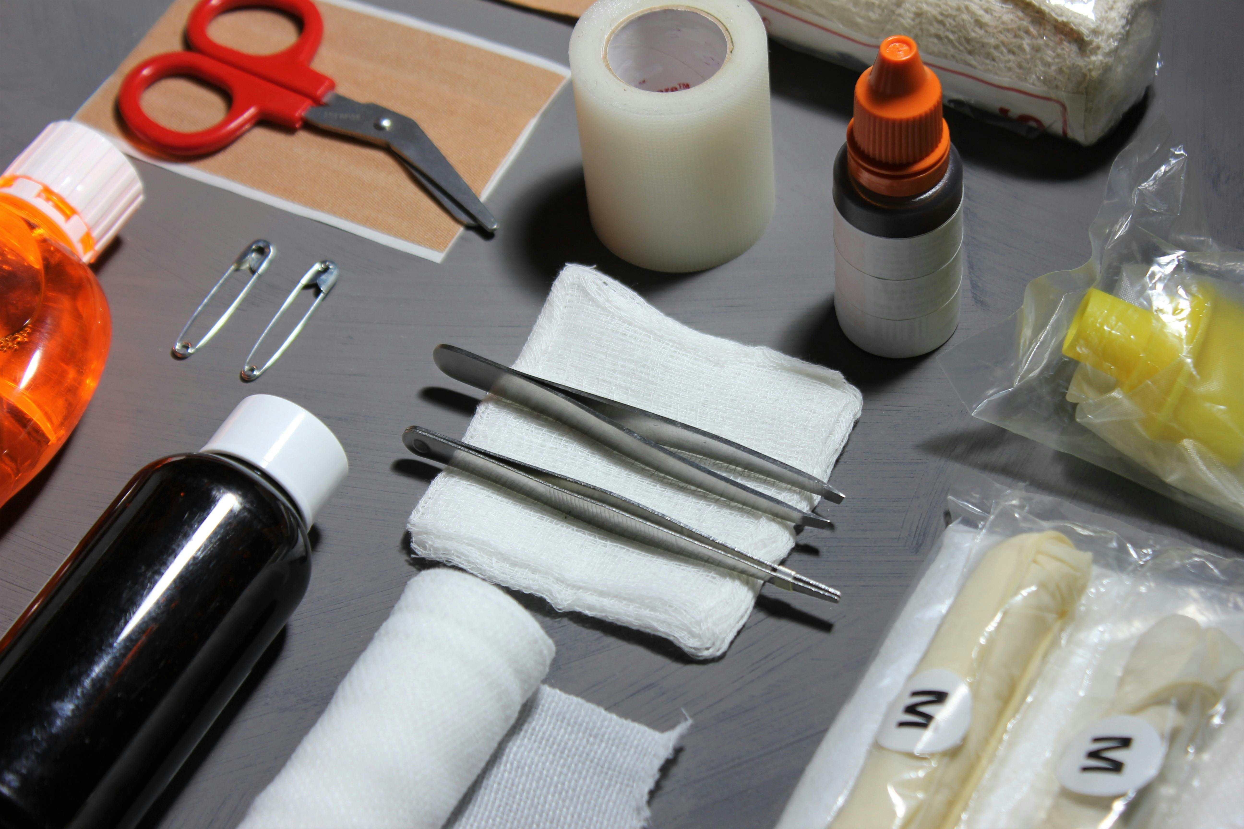 How to Build an Emergency Kit for Any Home